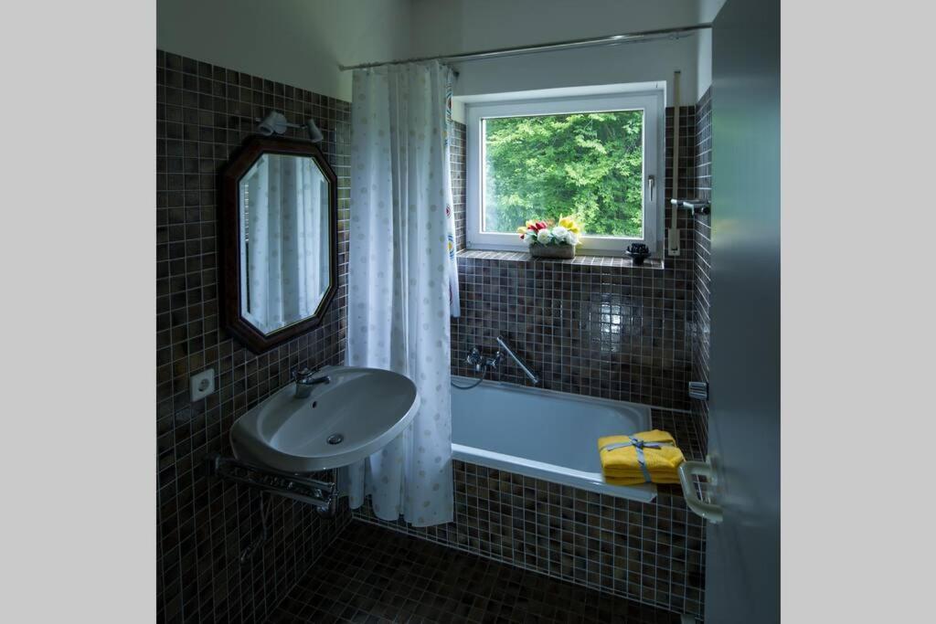 Ferienappartement In Der Spielestadt Ravensburg Esterno foto